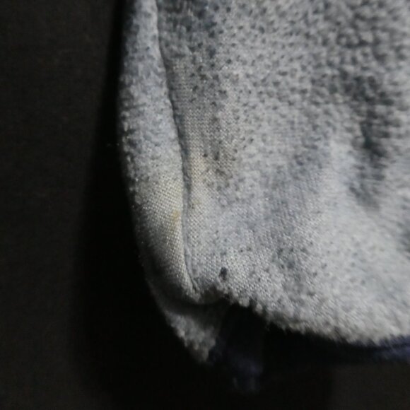 ROOTS | medium | Vintage Light Blue Fleece | 1/4 Zip-Up | Sleeve Pocket | EUC - Picture 8 of 16